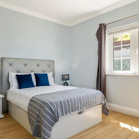 Ocean Skyline Feriehus Arco da Calheta (Madeira)