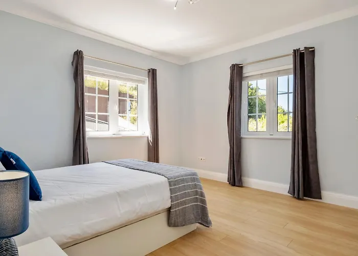 Ocean Skyline Arco da Calheta (Madeira)