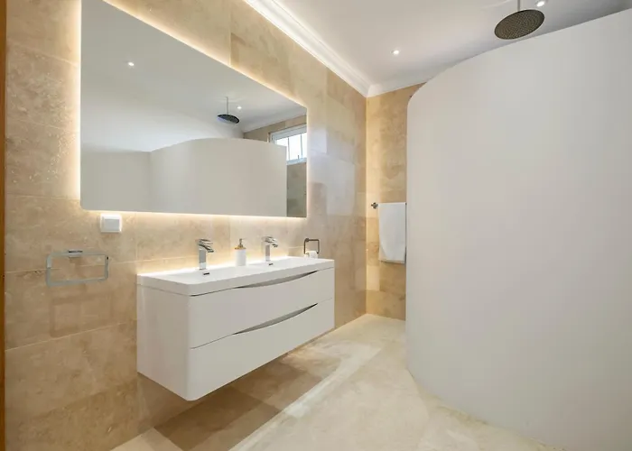 Ocean Skyline Tatil Evi *