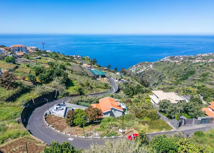 Ocean Skyline Tatil Evi Arco da Calheta (Madeira)